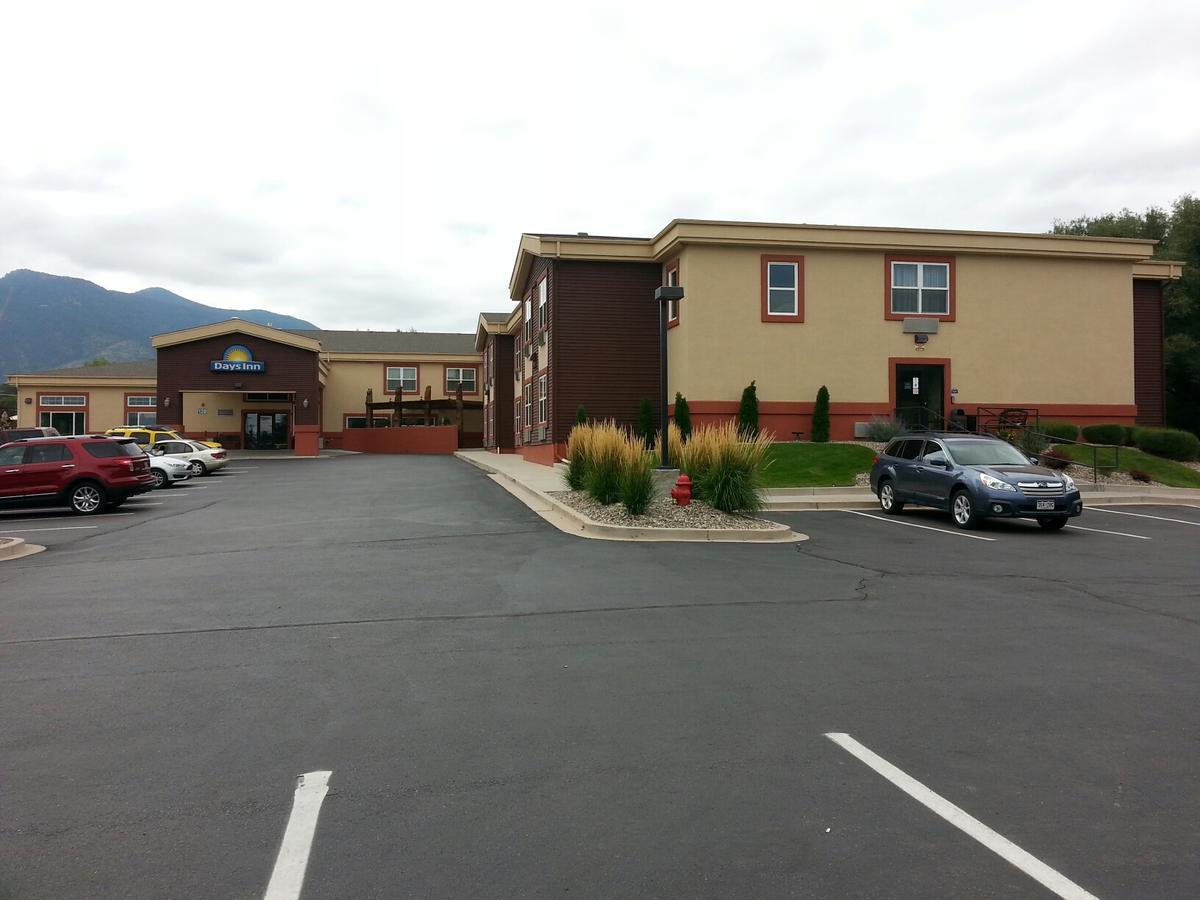Days Inn By Wyndham Manitou Springs Dış mekan fotoğraf